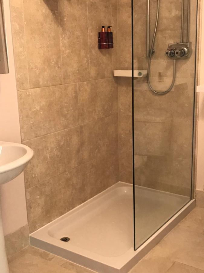 Waterbeach ザ オールド スクール ハウス ルームズ Bed & Breakfast エクステリア 写真
